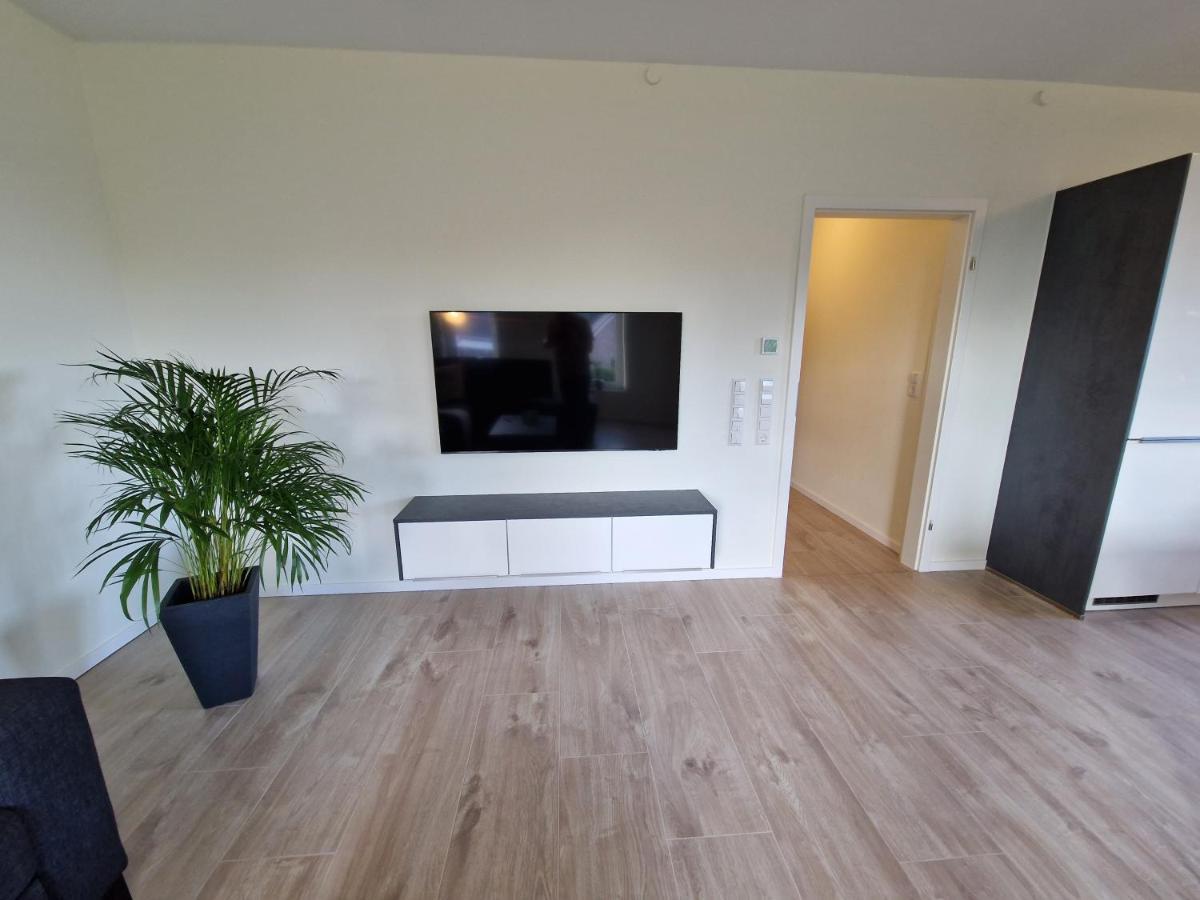 Apartment Nahe Meyer Werft In Ostfriesland Mit Kueche & Netflix Westoverledingen Dış mekan fotoğraf