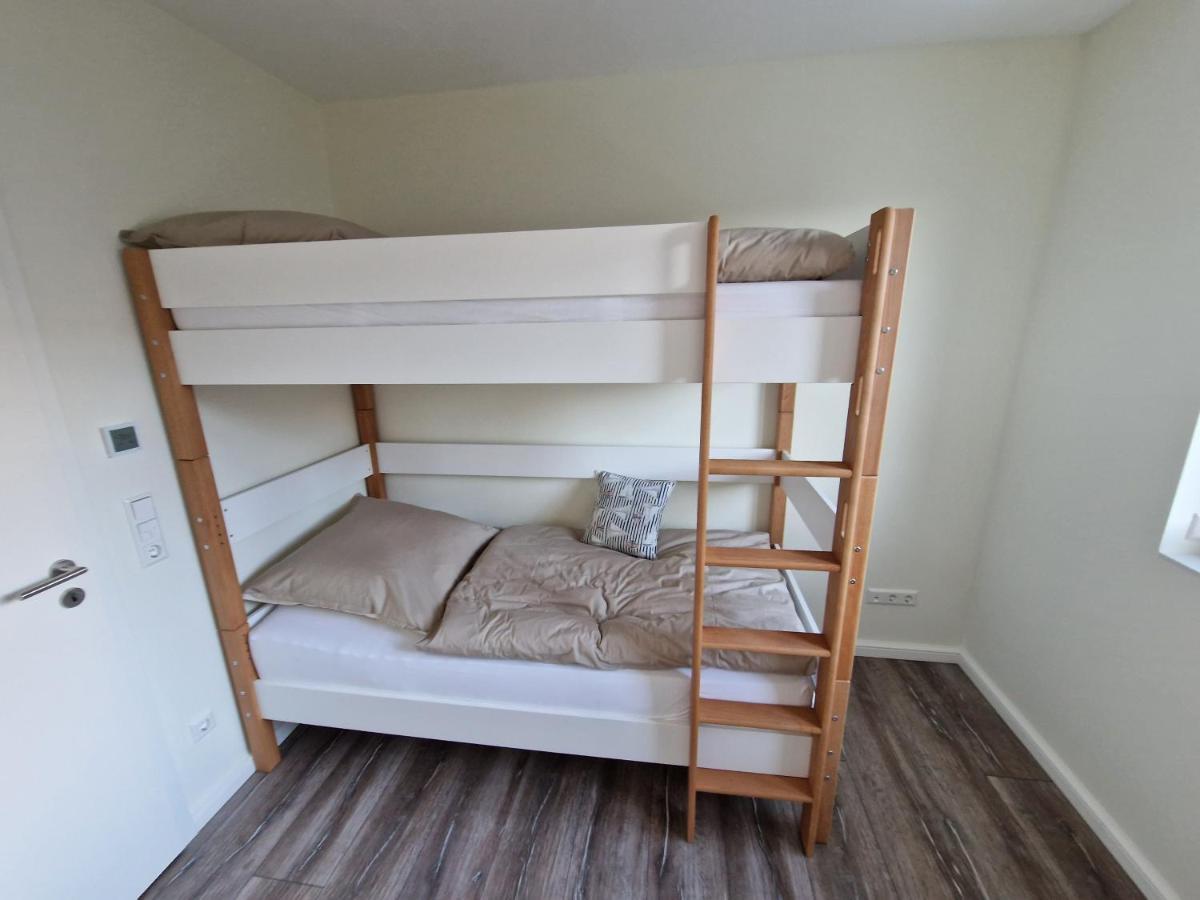 Apartment Nahe Meyer Werft In Ostfriesland Mit Kueche & Netflix Westoverledingen Dış mekan fotoğraf